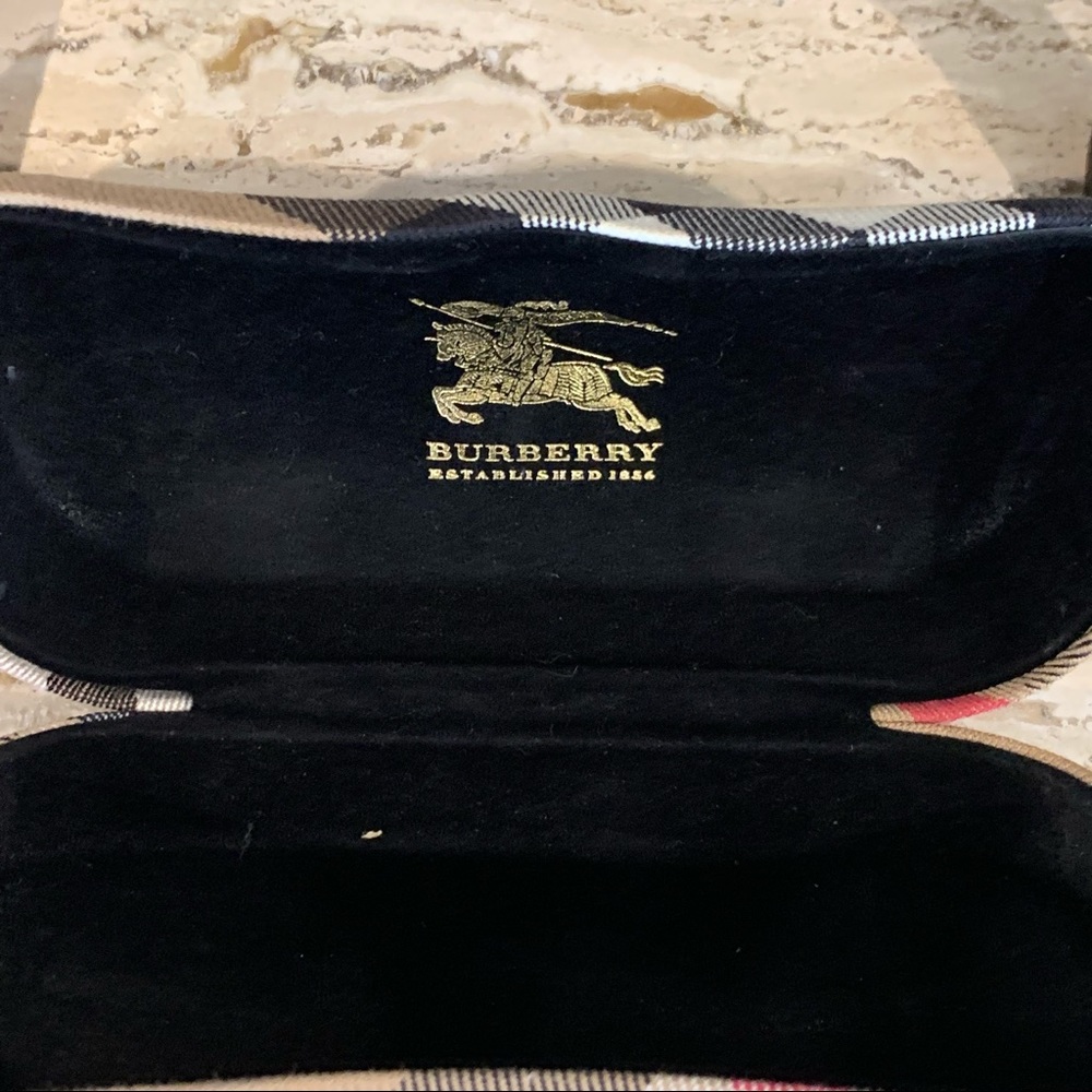 BURBERRY Sunglasses Burberry Plaid Case Included - Picture 2 of 12